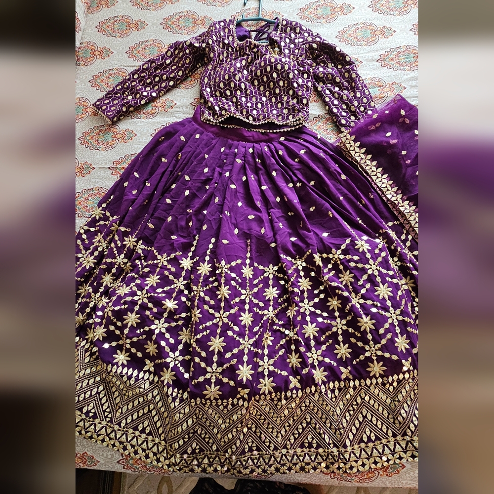 Pakistani and Indian dress.